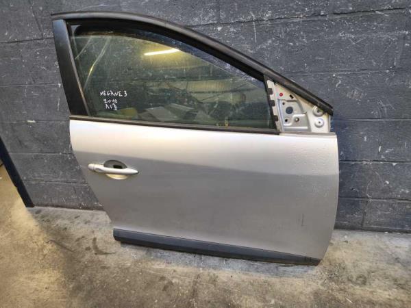 PORTE AVANT DROIT RENAULT - Vue 1